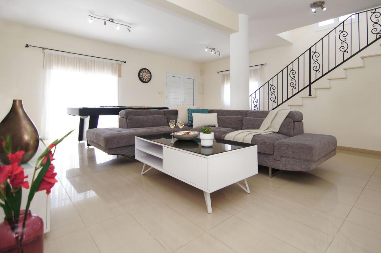 Nissi Adamite Villa Agia Napa Exterior foto